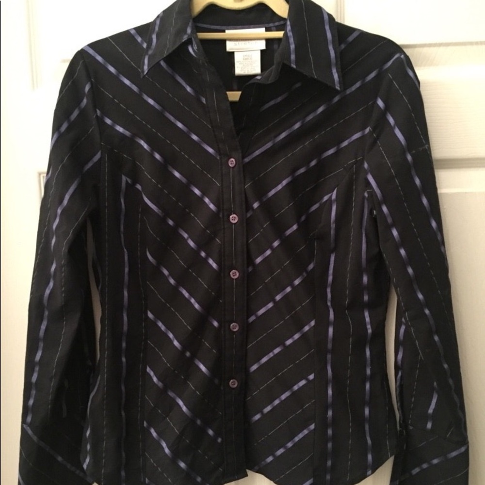 Black & Purple Buttoned Blouse